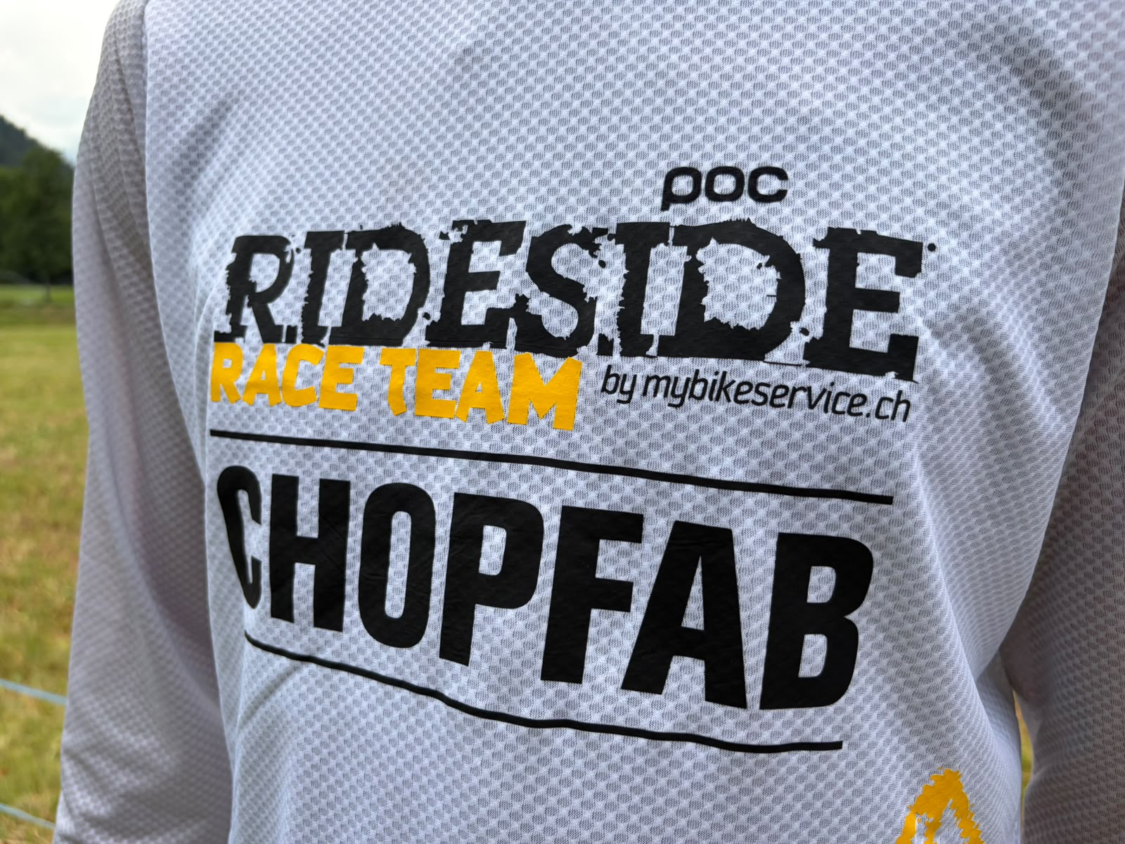 Das Teamtrikot: Rideside Race Team by mybikeservice.ch – CHOPFAB